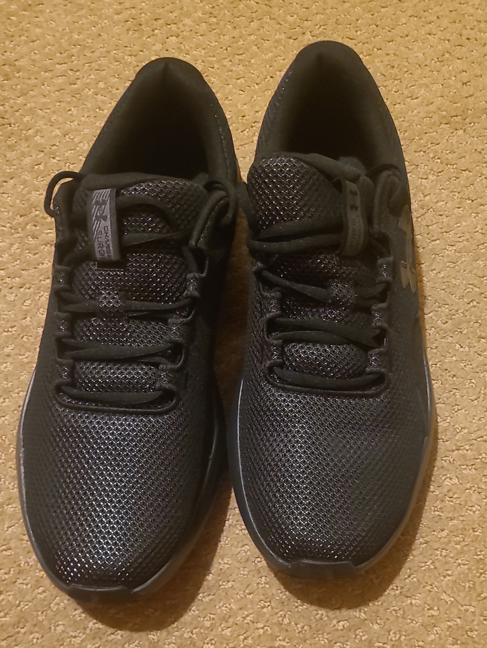 Under Armour Men's Charged Surge 4 Sneaker Size 13